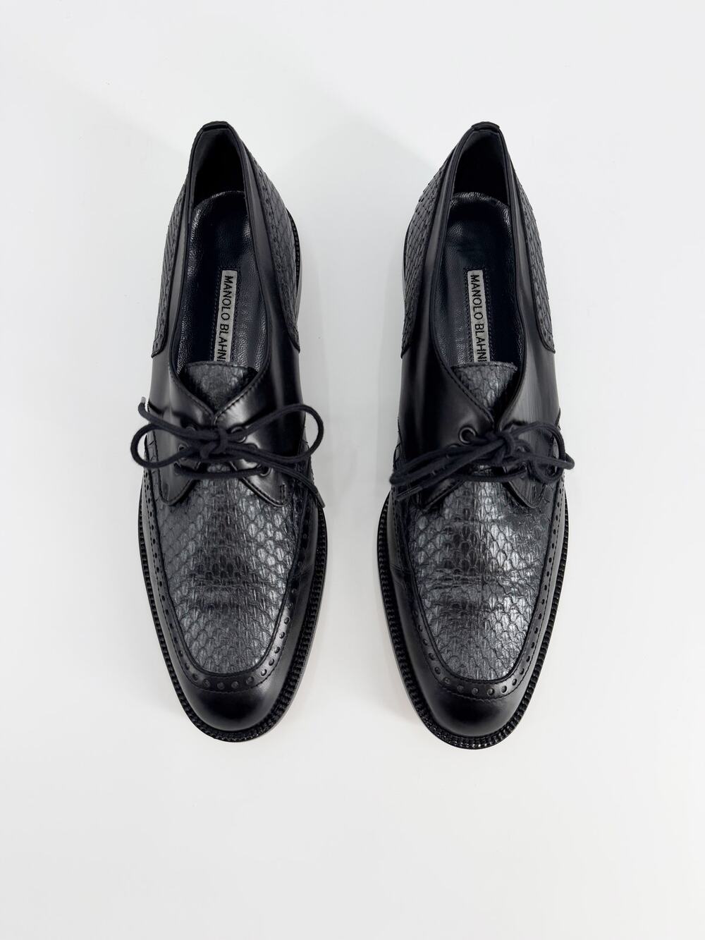 Manolo Blahnik Black Croc Embossed Leather Oxford Derby Shoes Size 40.5 10